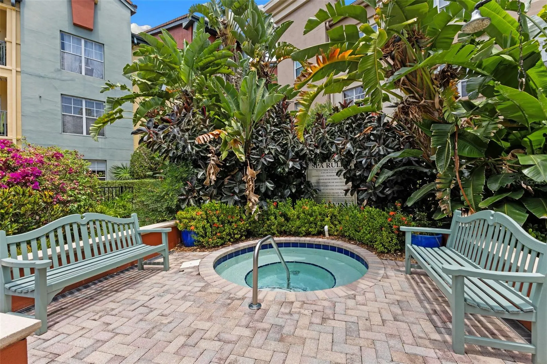 2320 W Azeele Street Tampa FL 33609