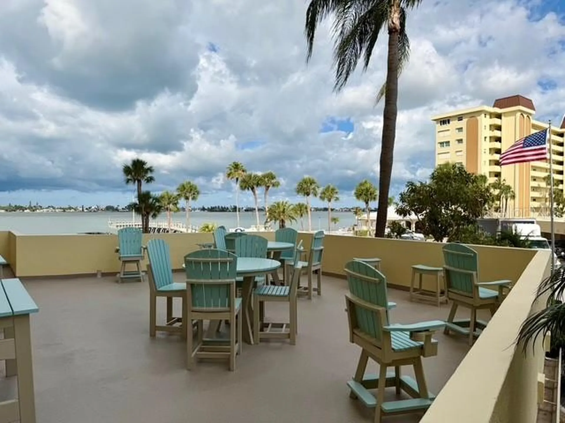 4775 Cove Circle St Petersburg FL 33708