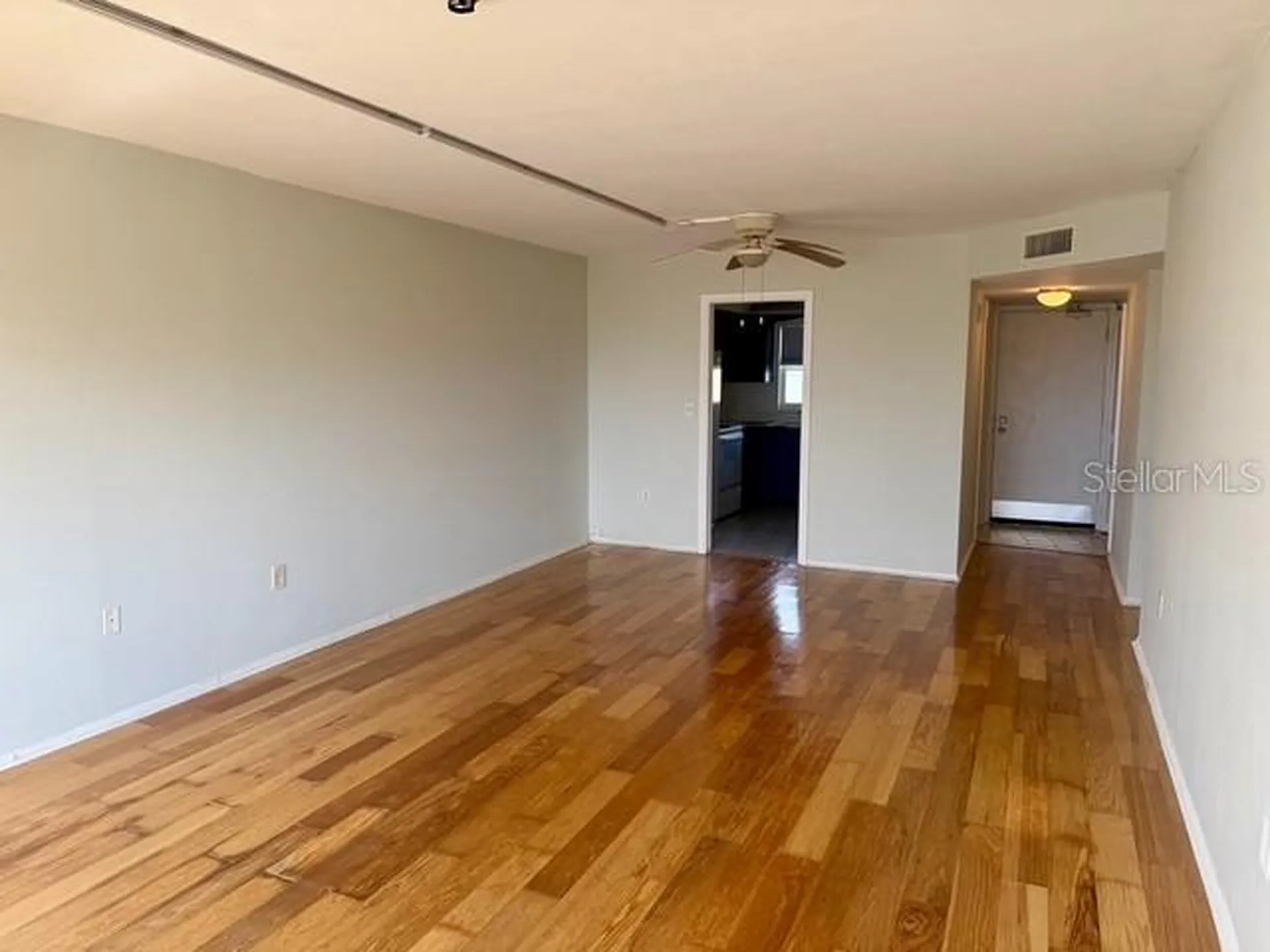 4775 Cove Circle St Petersburg FL 33708