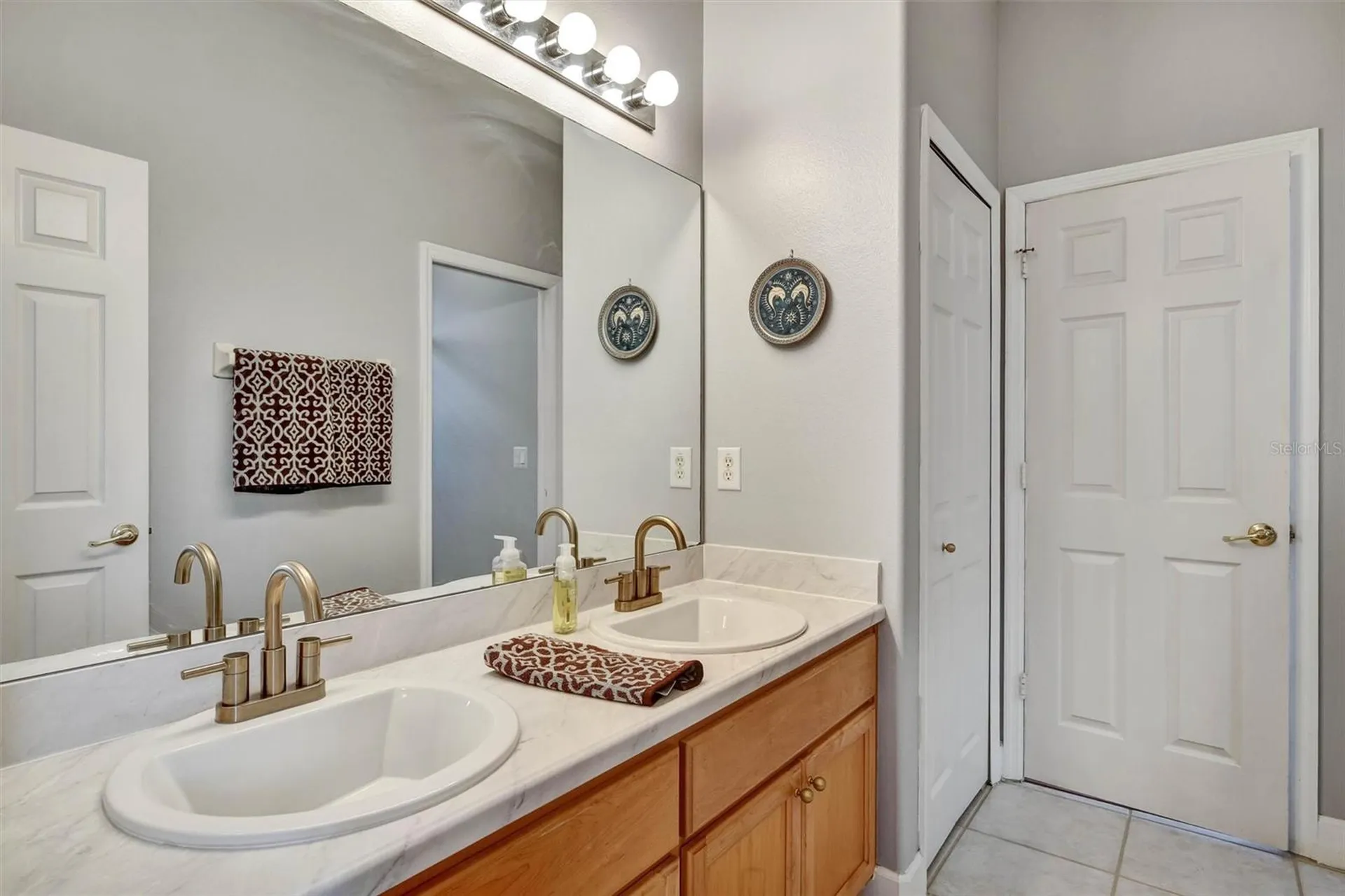 1527 Gants Circle Kissimmee FL 34744