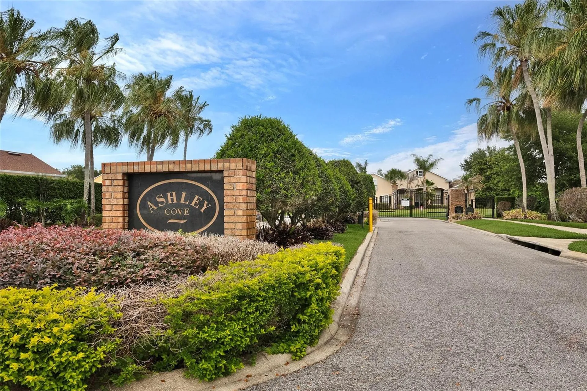1527 Gants Circle Kissimmee FL 34744