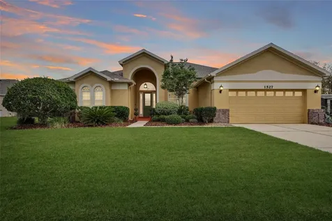 1527 Gants Circle Kissimmee FL 34744