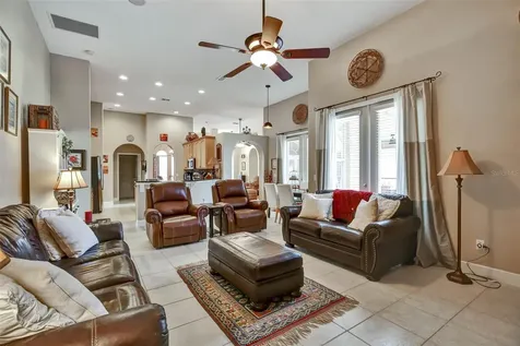 1527 Gants Circle Kissimmee FL 34744