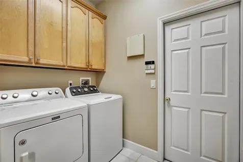 1527 Gants Circle Kissimmee FL 34744