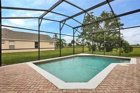 1527 Gants Circle Kissimmee FL 34744