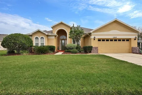 1527 Gants Circle Kissimmee FL 34744