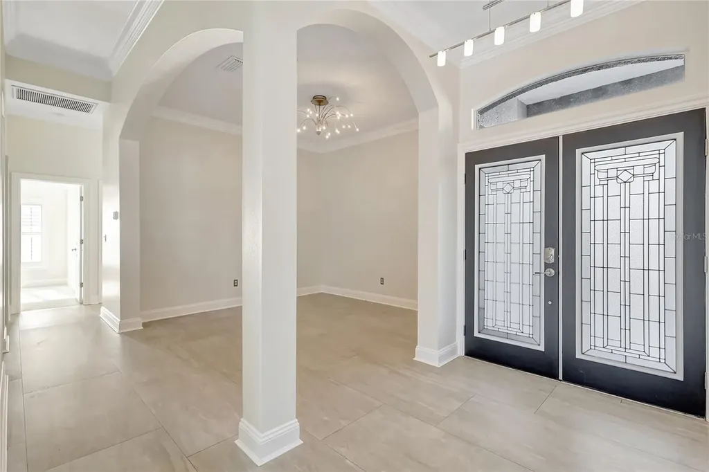 2863 Duncan Tree Circle Valrico FL 33594