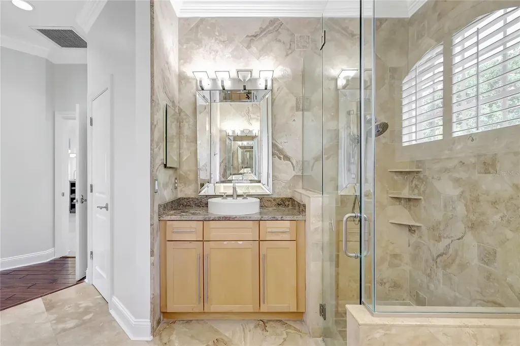 2863 Duncan Tree Circle Valrico FL 33594