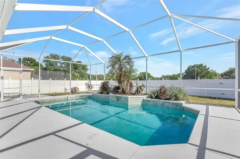 2863 Duncan Tree Circle Valrico FL 33594