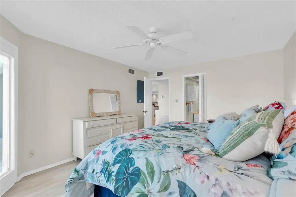 6500 Flotilla Drive Holmes Beach FL 34217