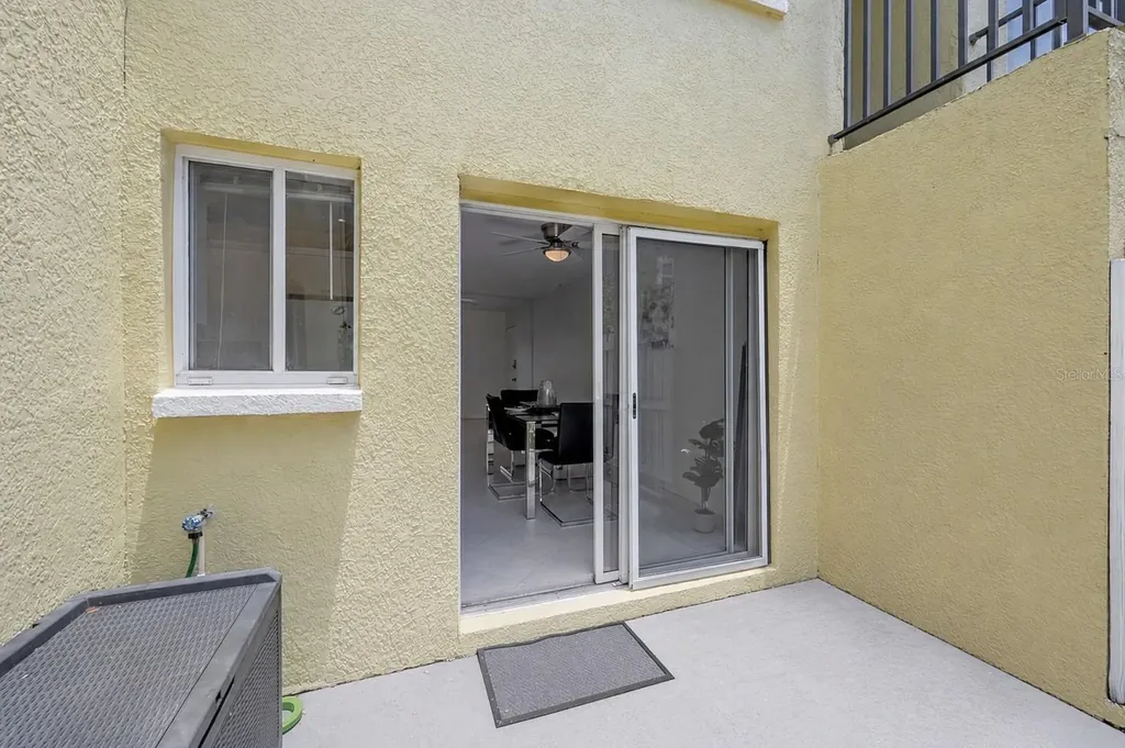 3206 W Azeele Street Tampa FL 33609