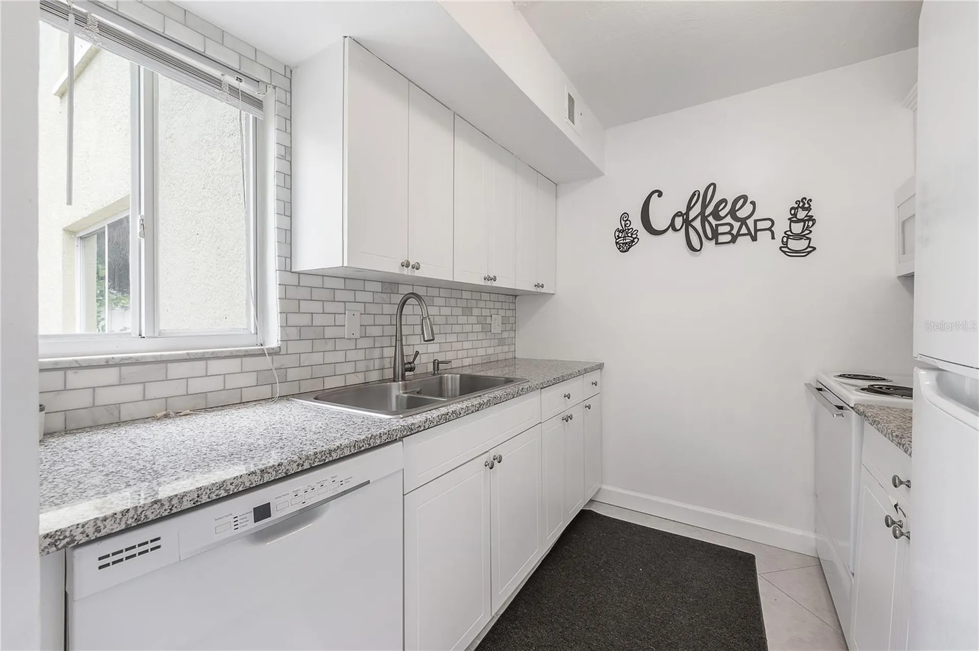3206 W Azeele Street Tampa FL 33609