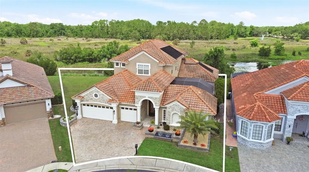 133 Harrington Court Davenport FL 33837