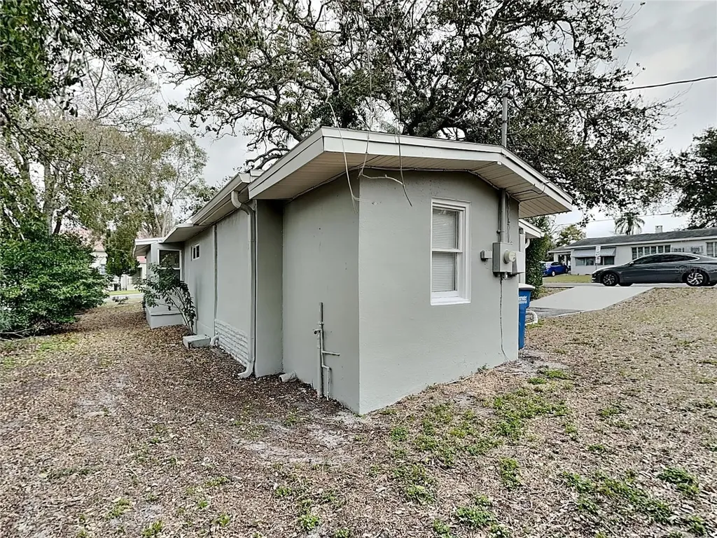 16 N San Remo Avenue Clearwater FL 33755