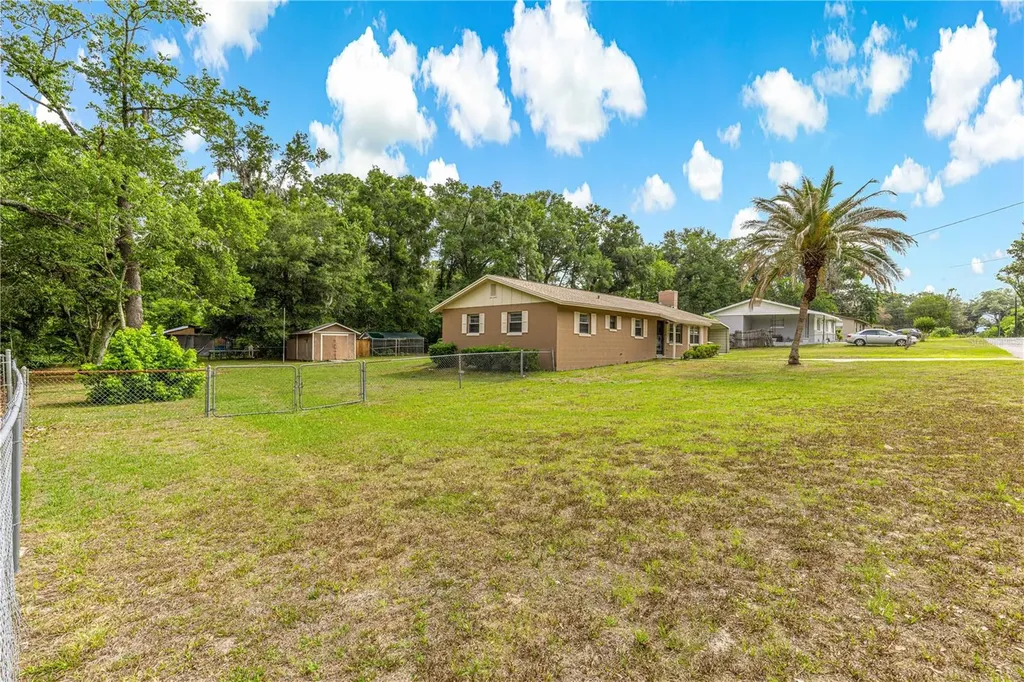 1421 NE 23rd Street Ocala FL 34470