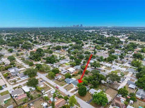 2926 40th Avenue N St Petersburg FL 33714