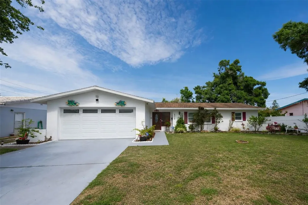 6212 20th Street S St Petersburg FL 33712