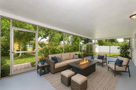 6212 20th Street S St Petersburg FL 33712