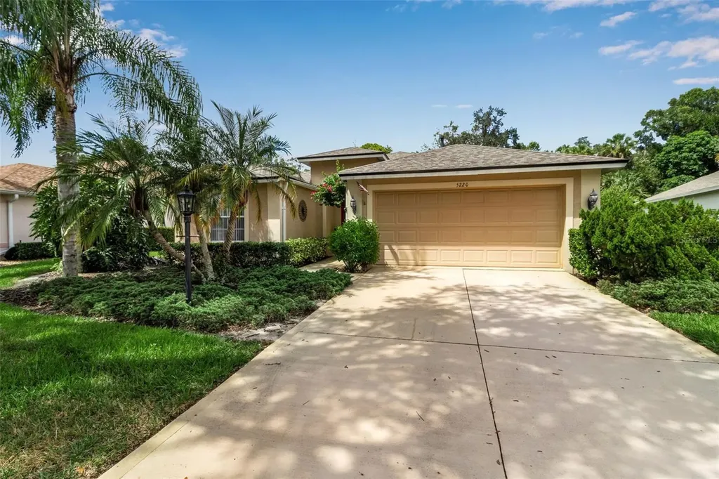 5220 Creekside Trail Sarasota FL 34243