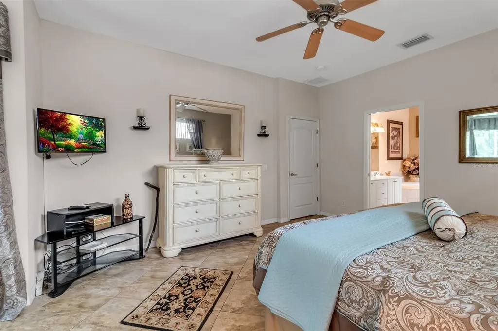 5220 Creekside Trail Sarasota FL 34243