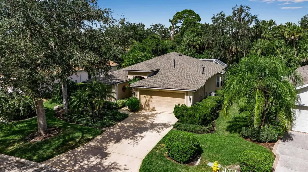 5220 Creekside Trail Sarasota FL 34243
