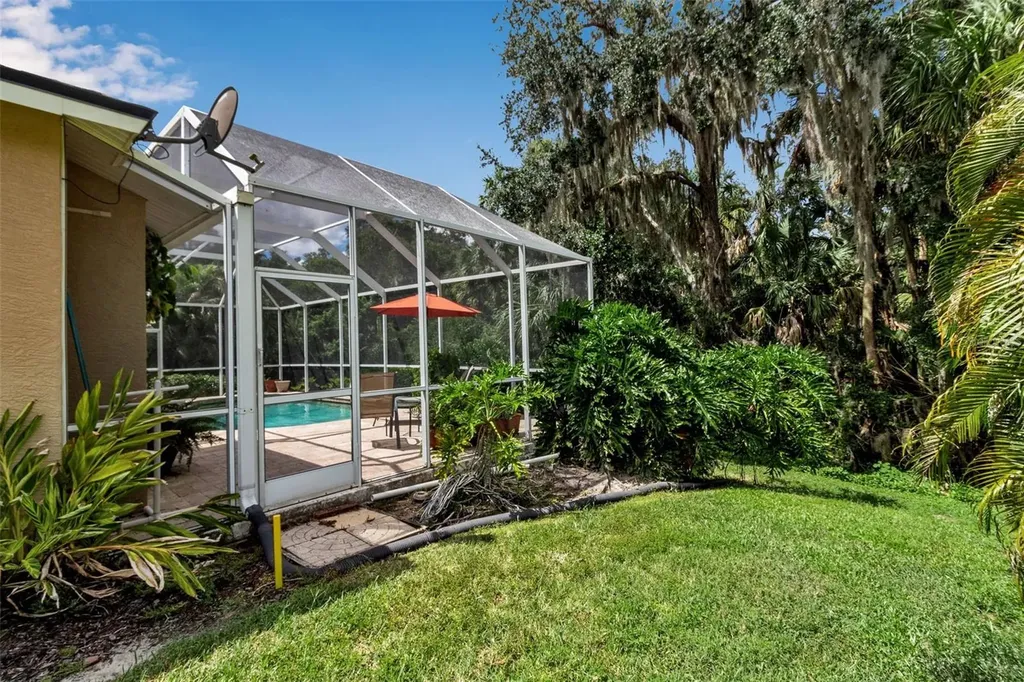 5220 Creekside Trail Sarasota FL 34243