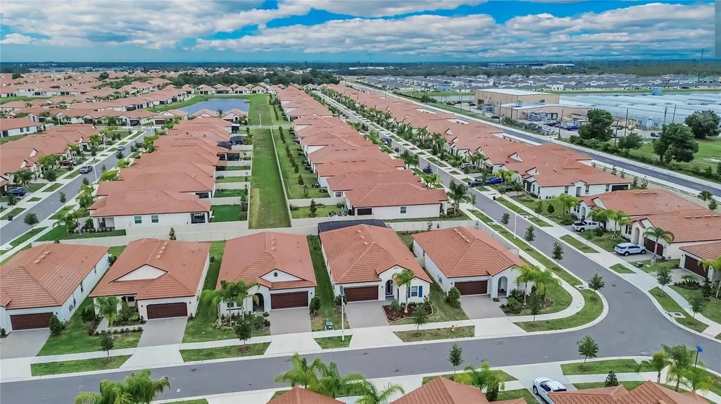17403 Holly Well Avenue Wimauma FL 33598