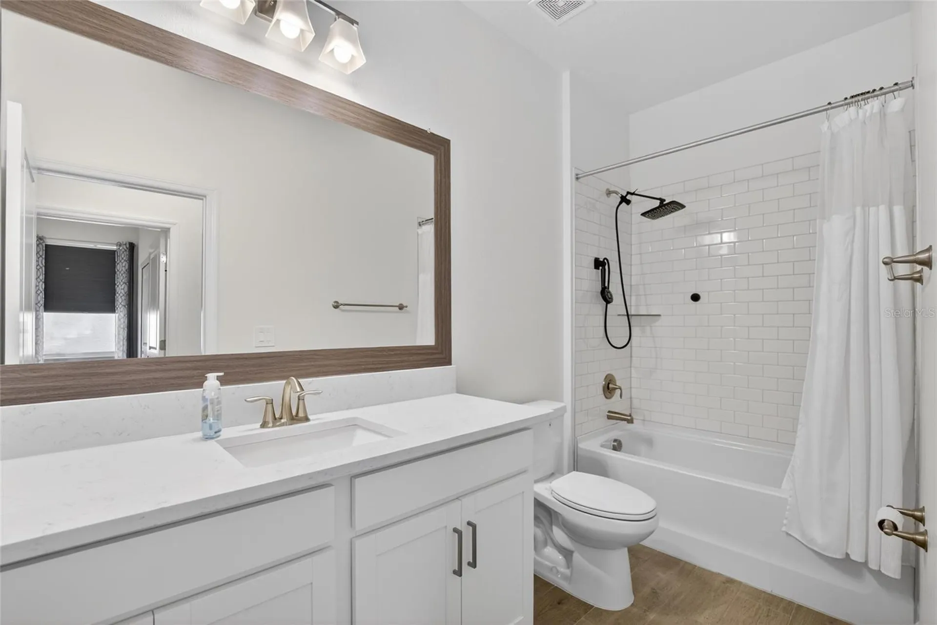 17403 Holly Well Avenue Wimauma FL 33598