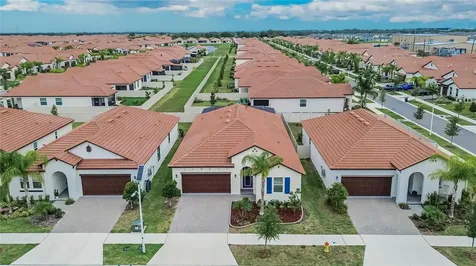 17403 Holly Well Avenue Wimauma FL 33598