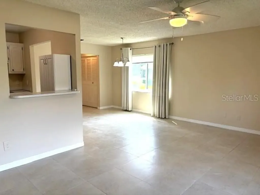 302 Canton Court Sun City Center FL 33573