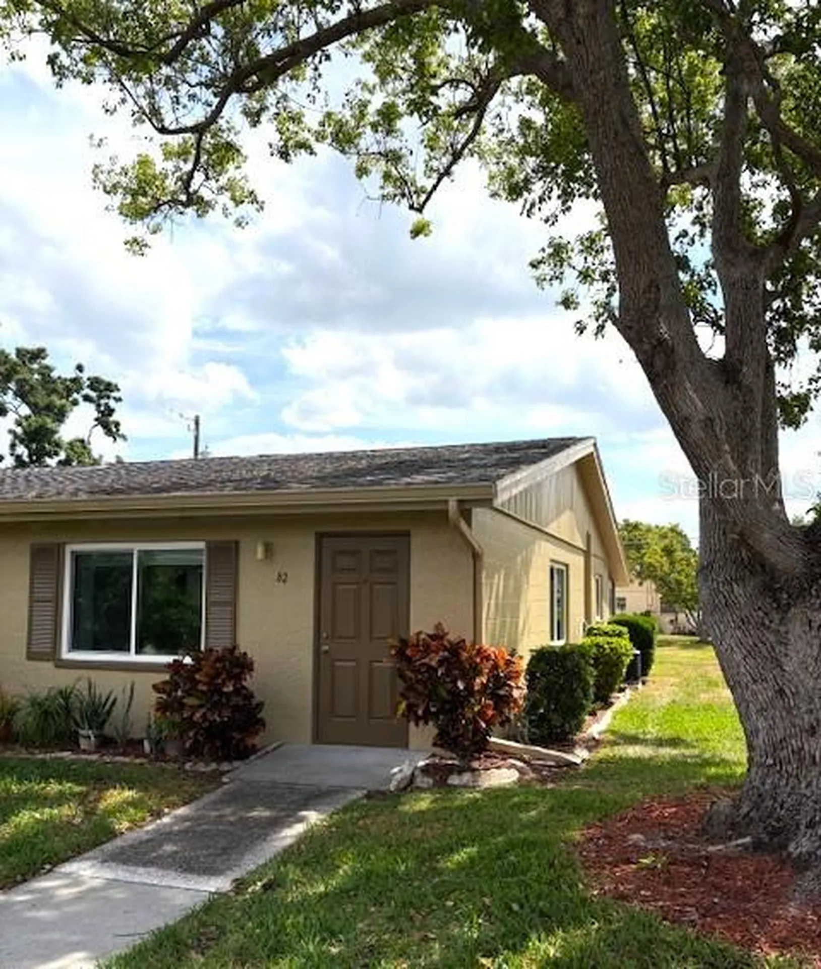302 Canton Court Sun City Center FL 33573