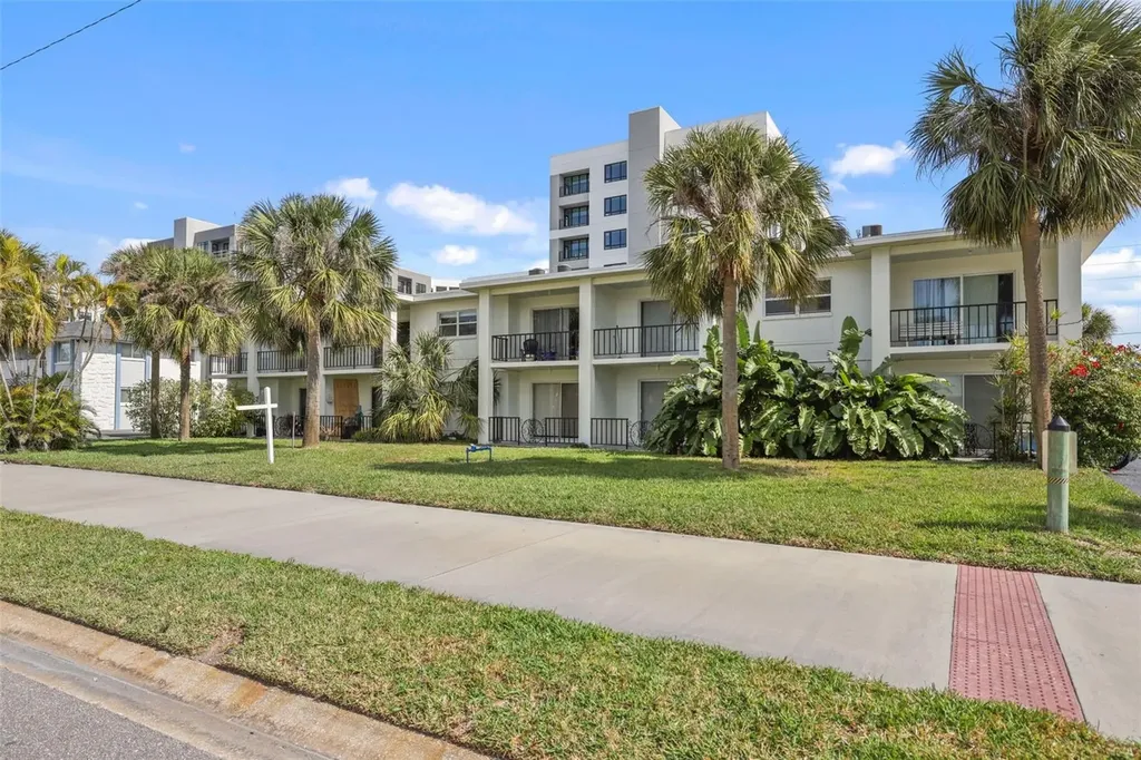 4420 37th Street S St Petersburg FL 33711