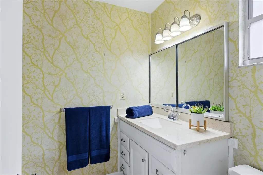 3960 Lakeside Road Sarasota FL 34232
