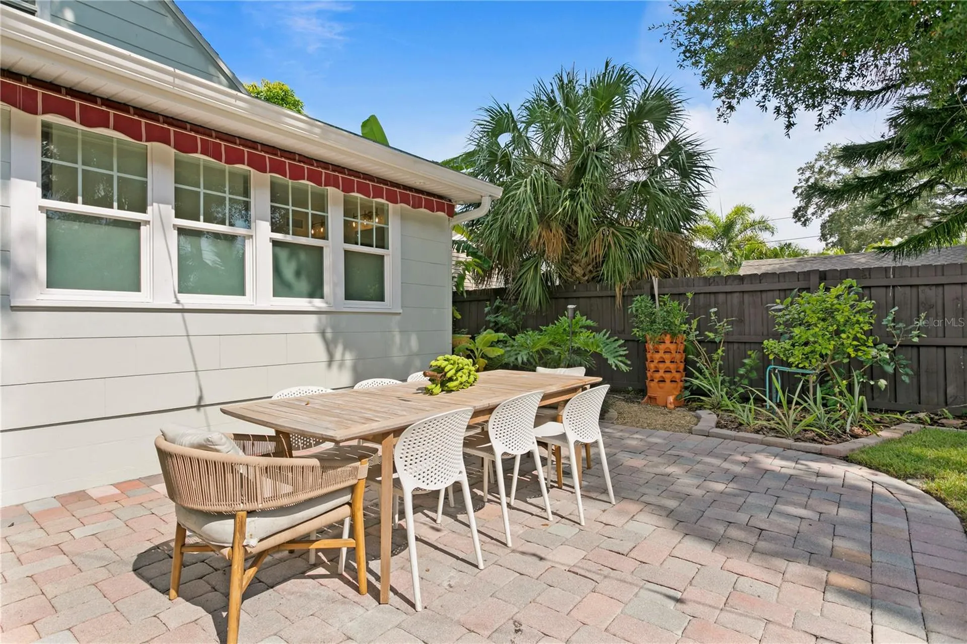1101 11th Street N St Petersburg FL 33705