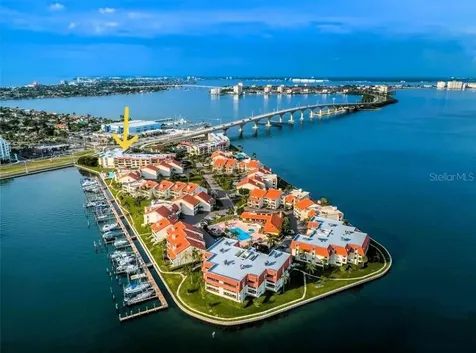 106 1ST Street E St Petersburg FL 33715