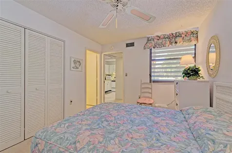 144 Pinehurst Drive Bradenton FL 34210