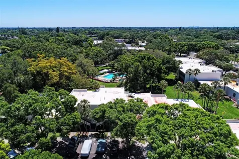 144 Pinehurst Drive Bradenton FL 34210