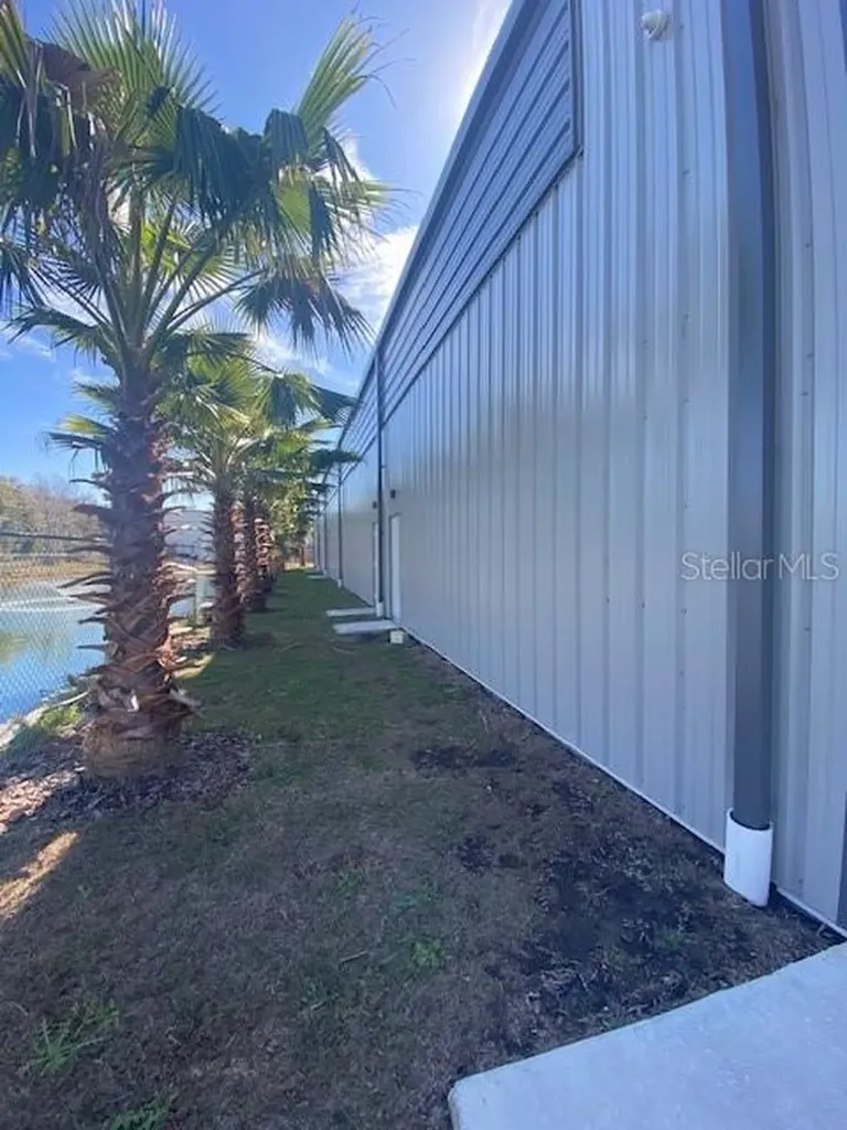 1800 Corporate Center Lane Plant City FL 33563