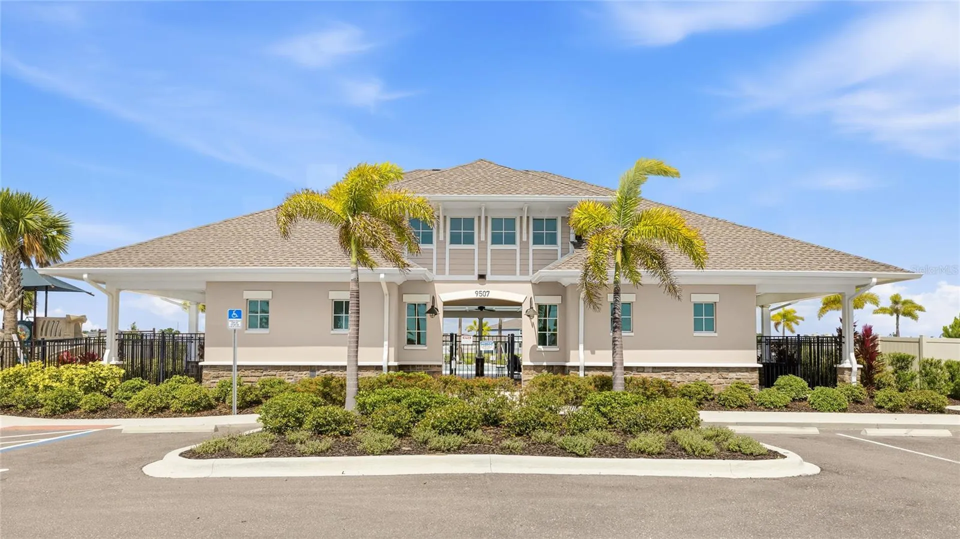10927 Bluestem Cove Parrish FL 34219