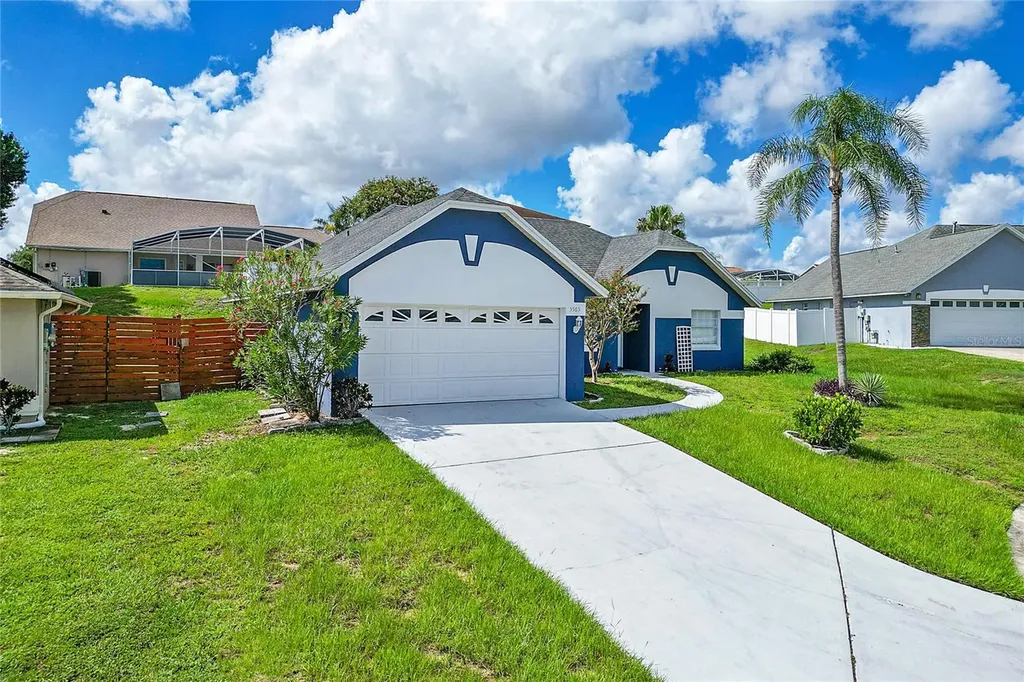 5565 Loma Vista Loop Davenport FL 33896