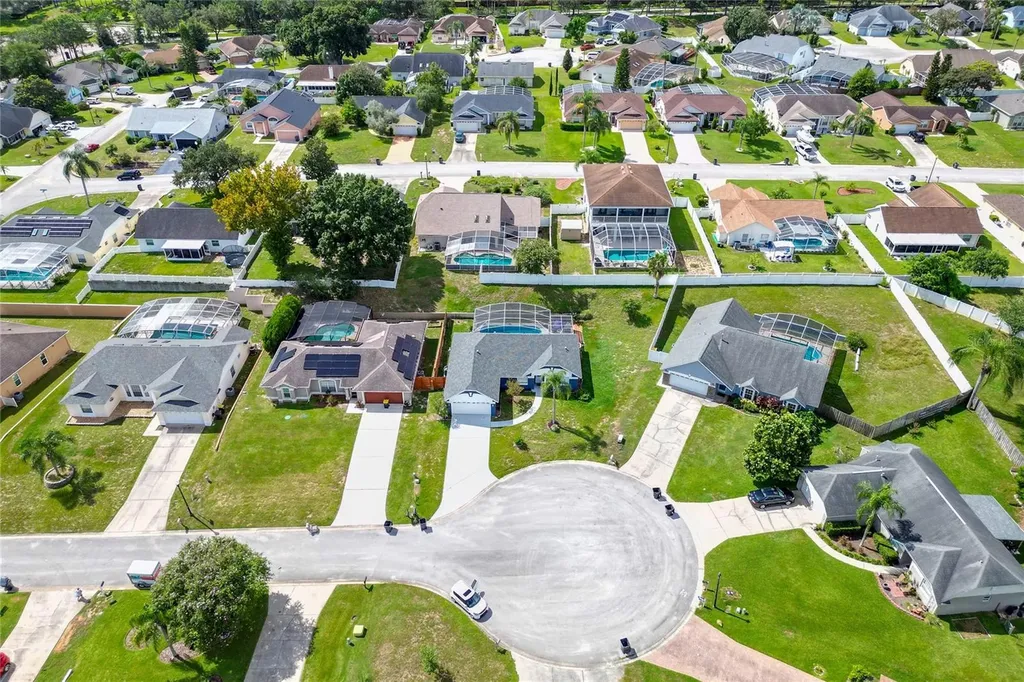 5565 Loma Vista Loop Davenport FL 33896