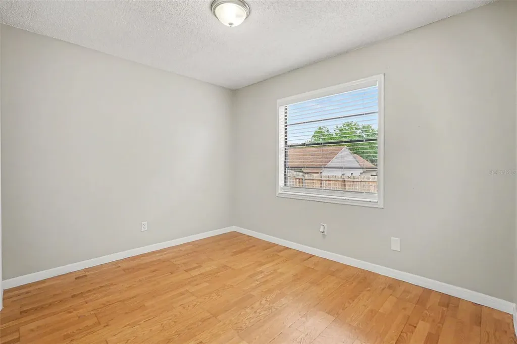 826 Sunridge Point Drive Seffner FL 33584