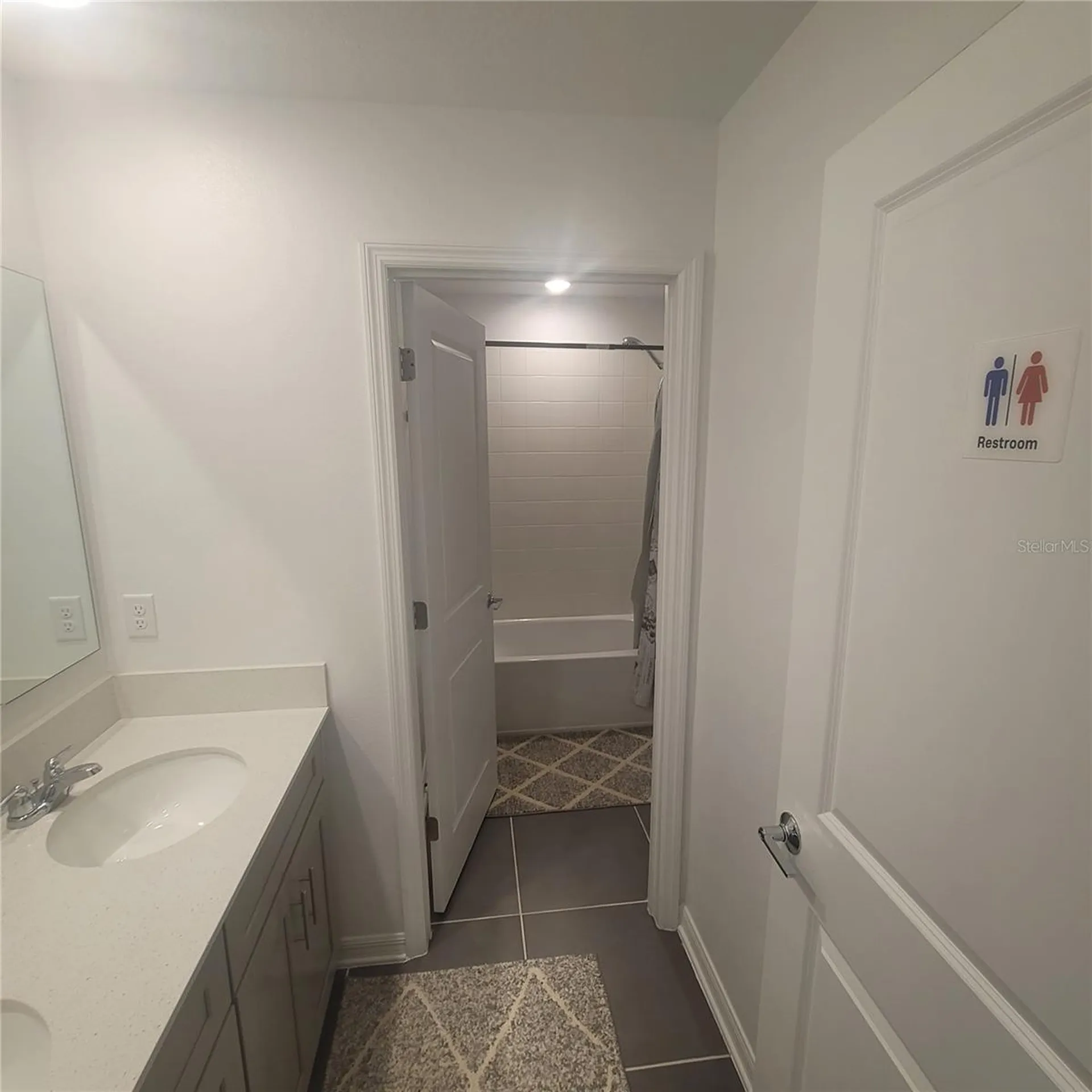 1143 Cabot Cliffs Drive Daytona Beach FL 32124