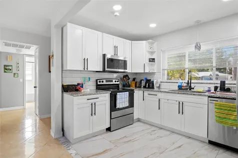 2536 Keene Park Drive Largo FL 33771