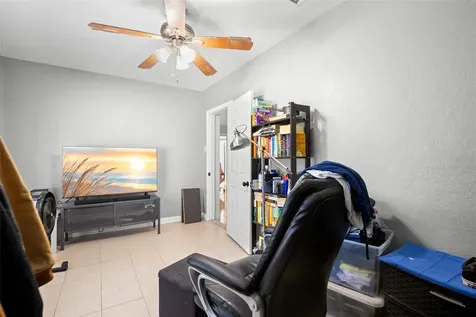 2536 Keene Park Drive Largo FL 33771