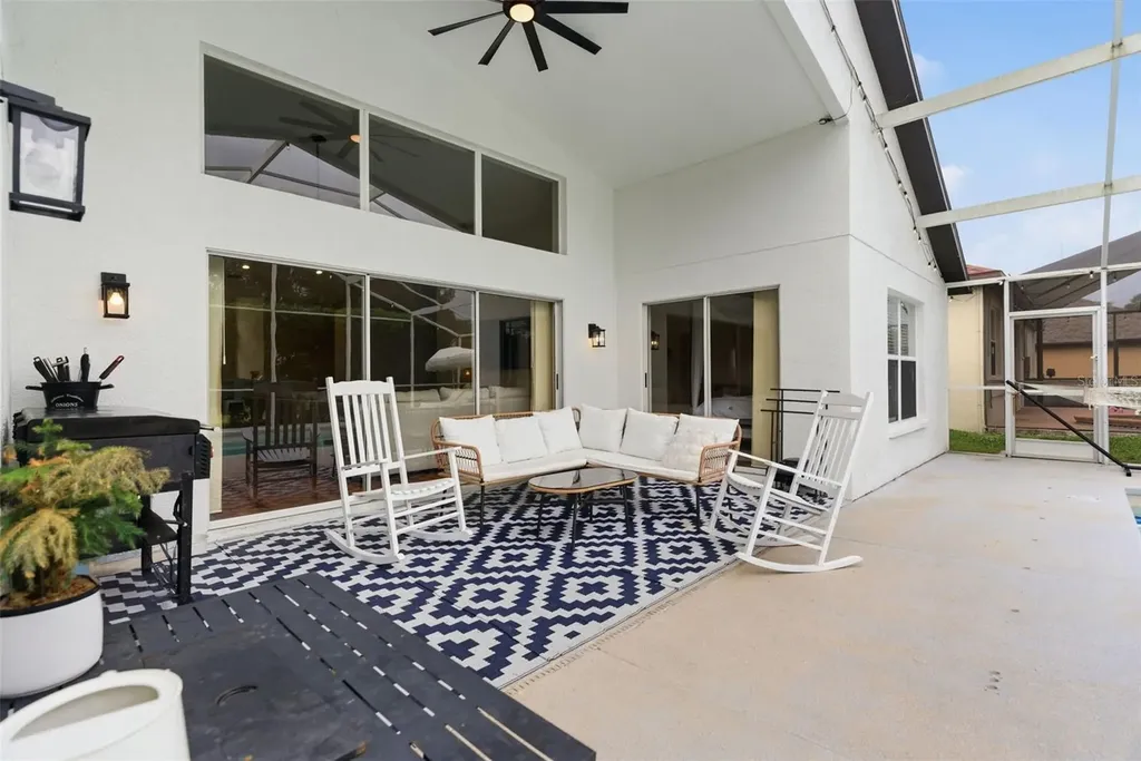 5826 Heronview Crescent Drive Lithia FL 33547
