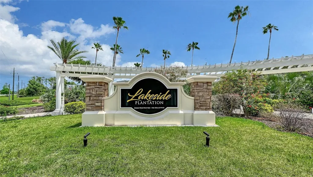 2336 Rosewood Lane North Port FL 34289