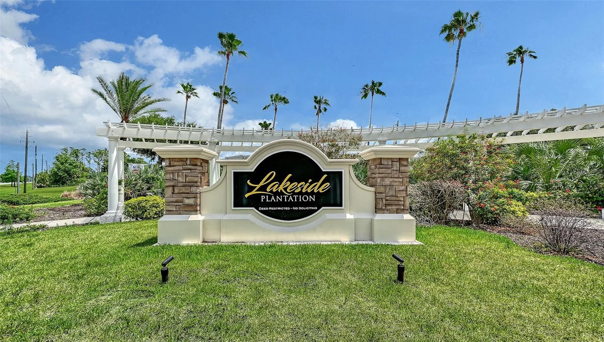 2336 Rosewood Lane North Port FL 34289