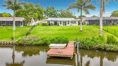 508 Shore Drive Largo FL 33771