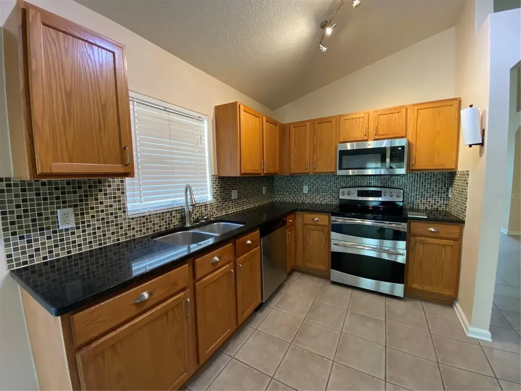 13263 Evening Sunset Lane Riverview FL 33579
